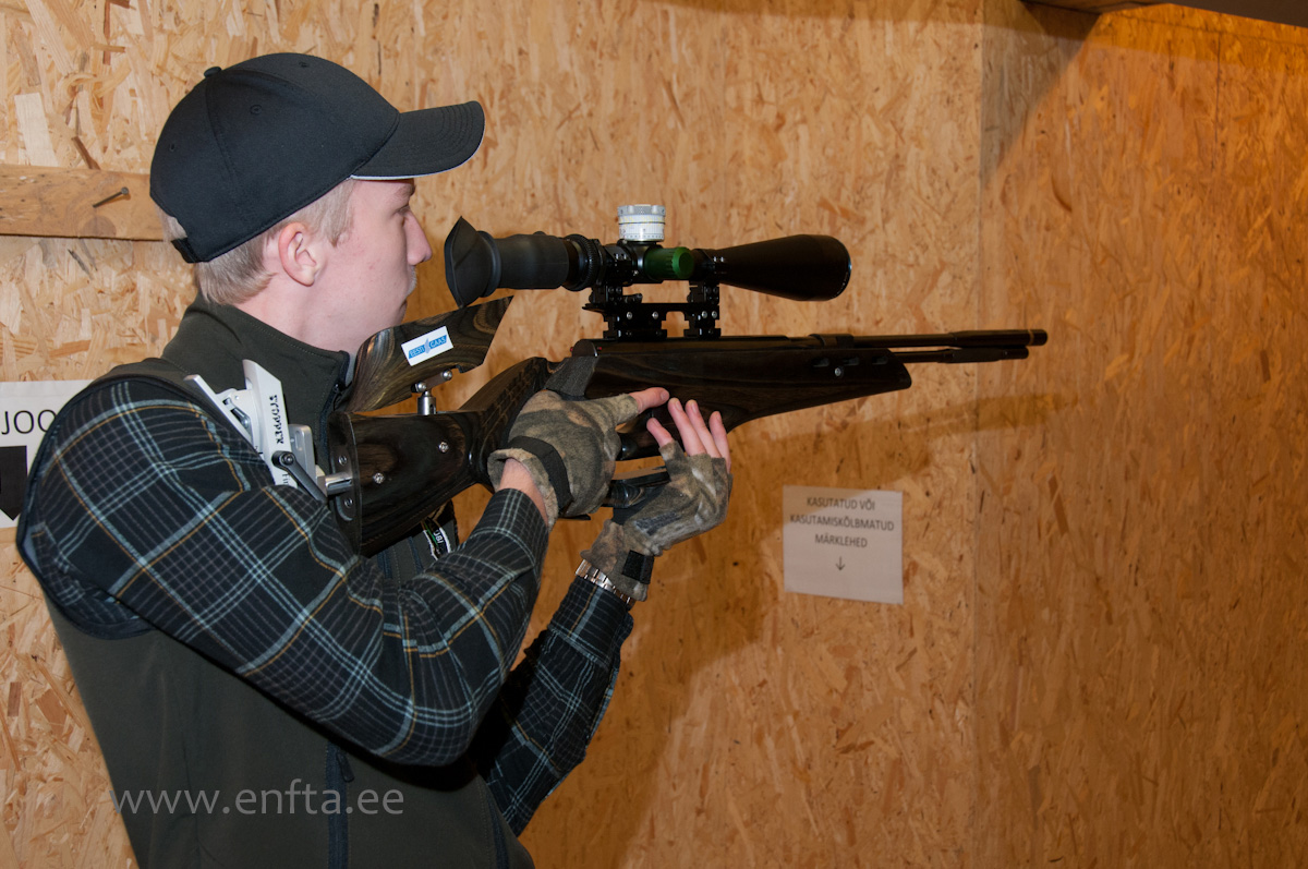 Parol Jalakas, Weihrauch HW 97 K, Nikko Stirling Diamond 10-50x60